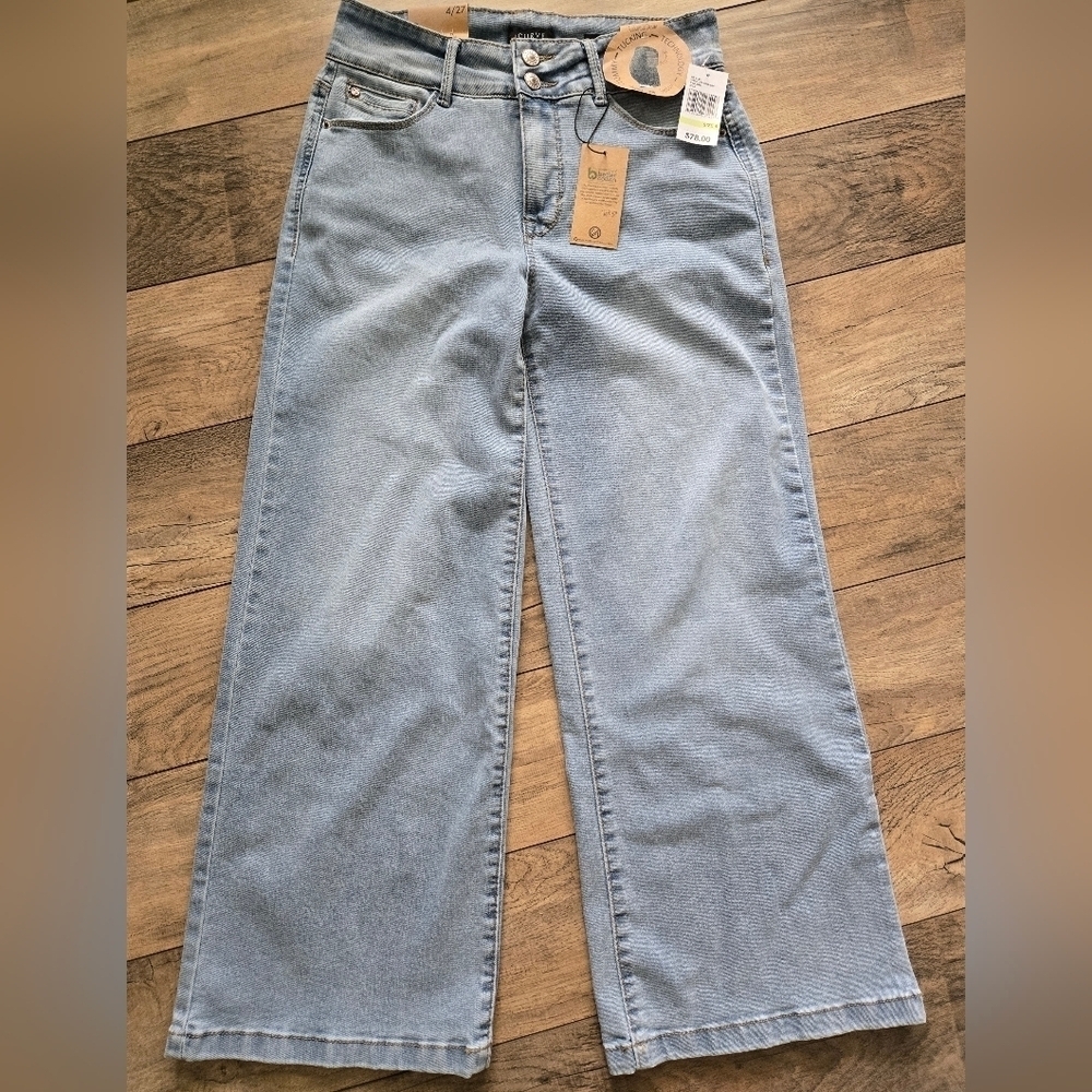 Curve Appeal Women's High Rise Wide Leg Light Blue Jeans Size 4/27. Nwt